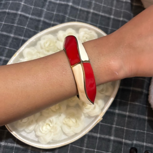 None Jewelry - 💗Red and Cream Elegant Bracelet